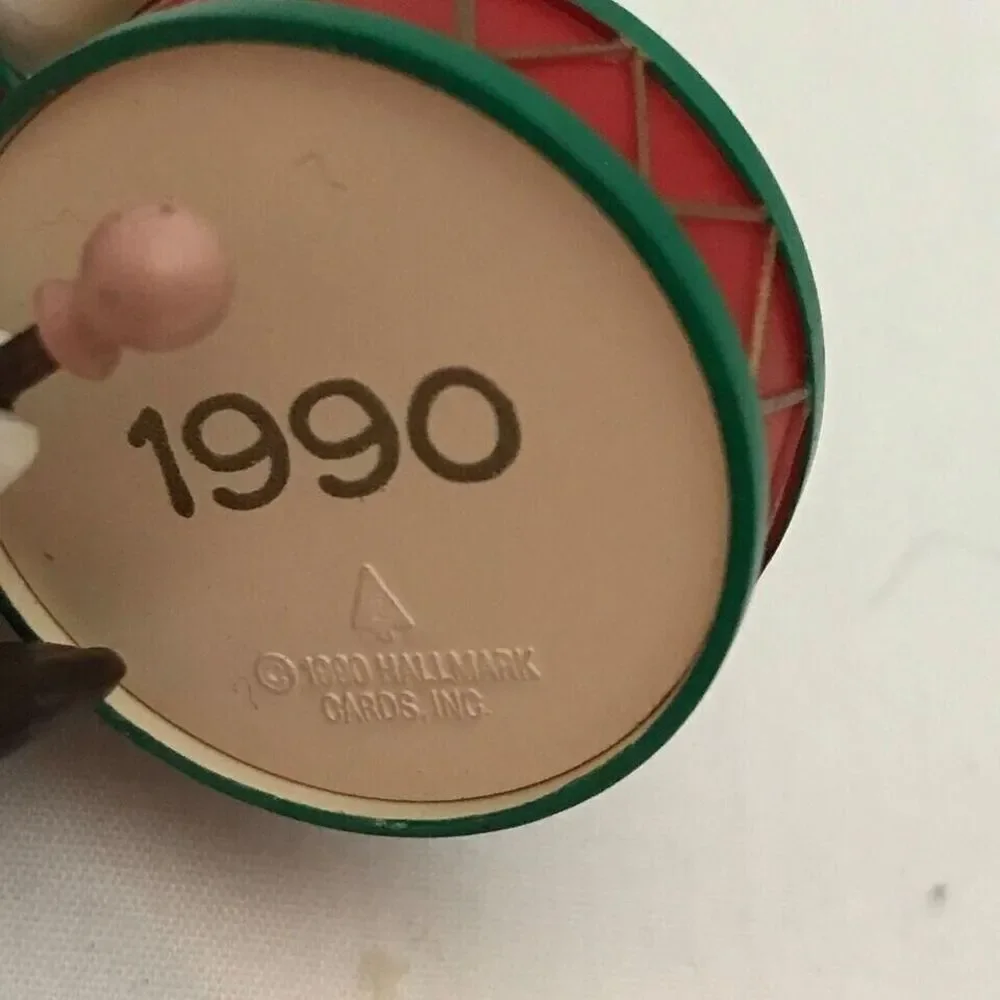 Hallmark finish hours durable
